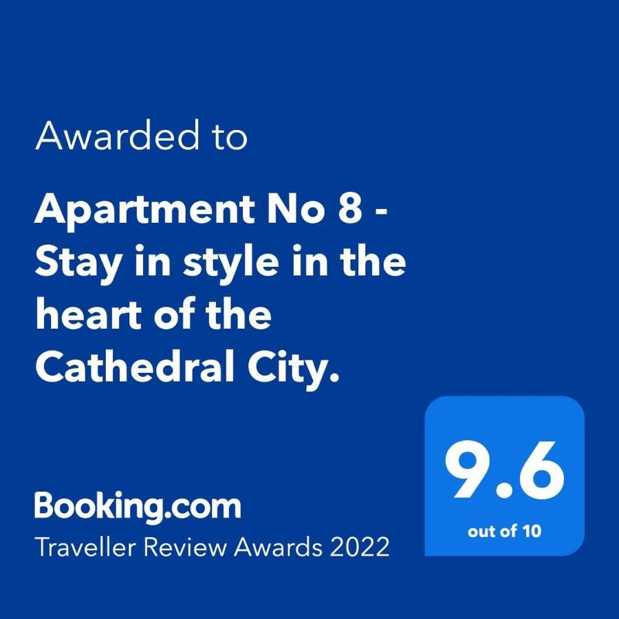 טרורו Apartment No 8 - Stay In Style In The Heart Of The Cathedral City. מראה חיצוני תמונה